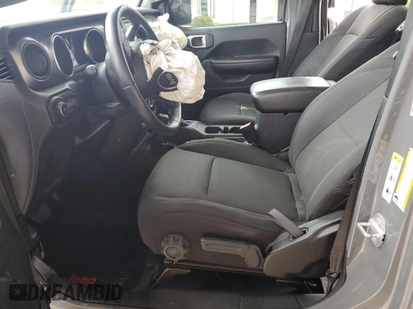 2019 Jeep Wrangler Unlimited Sport Altitude with VIN 1C4HJXDG6KW585358, listed as a Copart auction lot 54000665 with Not provided miles and Salvage title. Bid and sale history available at DreamBid. Image 7.