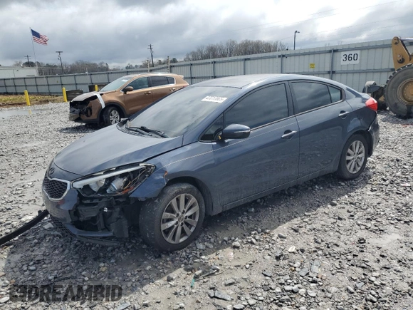 2014 Kia Forte LX with VIN KNAFX4A64E5179652, listed as a Copart auction lot 47817005 with 0 mi miles and Salvage Title. Bid and sale history available at carsss.com. Image 1.