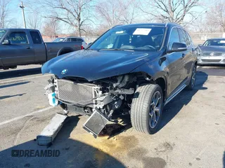 2018 BMW X1 xDrive28i with VIN WBXHT3C36J5F91110, listed as a IAAI auction lot 41757293 with 80,327 mi miles. Bid and sale history available at carsss.com. Image 6.