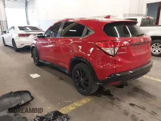 2022 Honda HR-V Sport with VIN 3CZRU6H13NM741124, listed as a IAAI auction lot 41025384 with 39,854 mi miles. Bid and sale history available at carsss.com. Image 3.