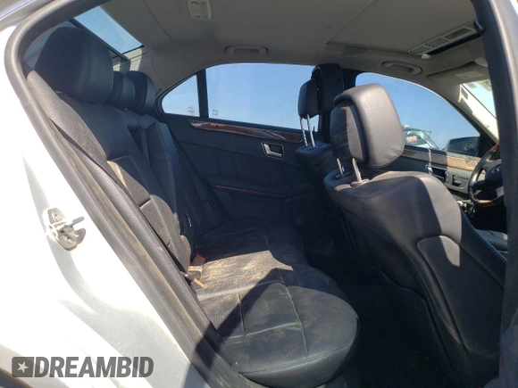 2012 Mercedes-Benz E 350 Luxury с VIN WDDHF5KB2CA551516, выставлен на аукционе Copart как лот 58275545 с пробегом 165 560 миль миль и Чистый • Clean title. История ставок и продаж доступна на DreamBid. Изображение 10.