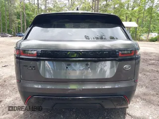 2019 Land Rover Range Rover Velar S with VIN SALYB2EN5KA227073, listed as a IAAI auction lot 42336678 with 72,797 mi miles and . Bid and sale history available at DreamBid. Image 17.