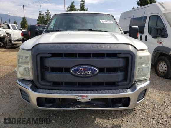 2015 Ford F-350 XL with VIN 1FT7W3AT7FEB62369, listed as a Copart auction lot 63364314 with Not Provided miles and Clean Title. Bid and sale history available at DreamBid. Image 5.