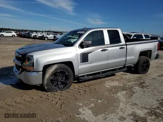 2018 Chevrolet Silverado 1500 Custom with VIN 1GCRCPECXJZ280243, listed as a Copart auction lot 81637044 with 209,495 mi miles and Salvage Title. Bid and sale history available at carsss.com. Image 1.
