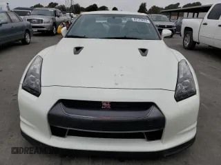 2009 Nissan GT-R Premium z VIN JN1AR54F19M251138, wystawiony jako Copart lot #63123824 z przebiegiem 37 758 mil mil oraz Szkoda całkowita • Salvage title. Historia ofert i sprzedaży dostępna na DreamBid. Obrazek 5.