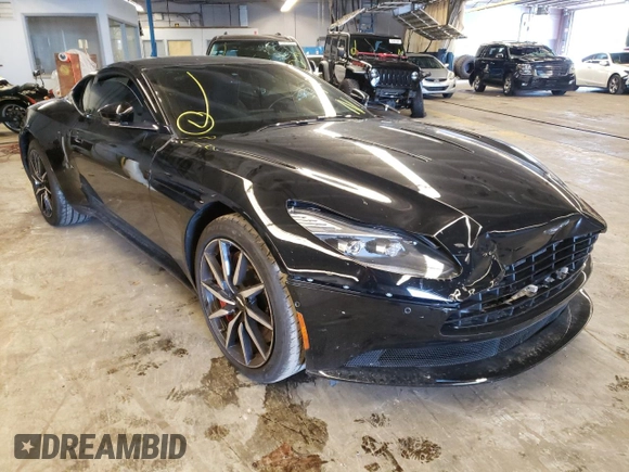 2017 Aston Martin DB11 z VIN SCFRMFAV9HGL02951, wystawiony jako Copart lot #53633992 z przebiegiem 28 066 mil mil oraz . Historia ofert i sprzedaży dostępna na DreamBid. Obrazek 1.