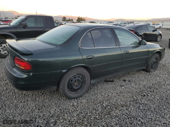 2000 Oldsmobile Intrigue GLS with VIN 1G3WX52H8YF120725, listed as a Copart auction lot 82270084 with 175,017 mi miles and Clean Title. Bid and sale history available at carsss.com. Image 3.
