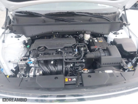 2025 Hyundai Kona SE with VIN KM8HA3AB3SU233511, listed as a IAAI auction lot 41592301 with 1,394 mi miles. Bid and sale history available at carsss.com. Image 10.