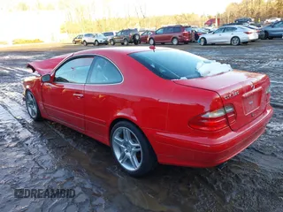 2000 Mercedes-Benz CLK 320/430 with VIN WDBLJ65G7YF151167, listed as a IAAI auction lot 41566614 with 108,588 mi miles and . Bid and sale history available at DreamBid. Image 3.