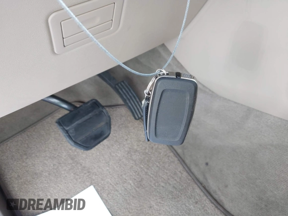 2011 Land Rover Range Rover Sport HSE Lux with VIN SALSK2D45BA716216, listed as a IAAI auction lot 42266601 with 139,319 mi miles and . Bid and sale history available at DreamBid. Image 11.