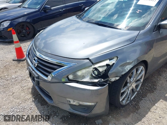 2015 Nissan Altima 2.5 S with VIN 1N4AL3AP7FC473707, listed as a IAAI auction lot 42034912 with 159,598 mi miles. Bid and sale history available at carsss.com. Image 6.