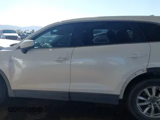 2016 Mazda CX-9 Sport with VIN JM3TCBBY0G0117159, listed as a IAAI auction lot 41302108 with 136,495 mi miles. Bid and sale history available at carsss.com. Image 14.