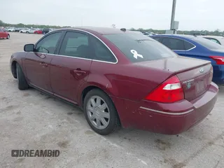 2007 Ford Five Hundred Limited z VIN 1FAHP25117G136916, wystawiony jako IAAI lot #41936388 z przebiegiem 109 784 mil mil oraz . Historia ofert i sprzedaży dostępna na DreamBid. Obrazek 3.