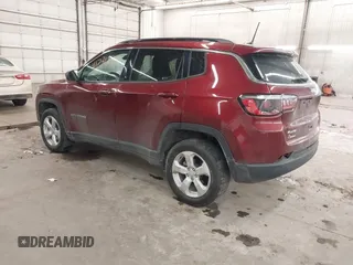 2021 Jeep Compass Altitude z VIN 3C4NJDBB0MT552227, wystawiony jako IAAI lot #41731839 z przebiegiem 34 453 mil mil oraz . Historia ofert i sprzedaży dostępna na DreamBid. Obrazek 3.