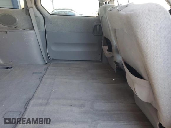 2005 Kia Sedona LX with VIN KNDUP132756719508, listed as a Copart auction lot 78007944 with 152,134 mi miles and Salvage Title. Bid and sale history available at carsss.com. Image 11.