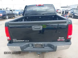 2011 GMC Sierra 1500 SLE z VIN 3GTP1VE0XBG306560, wystawiony jako IAAI lot #41496403 z przebiegiem 213 831 mil mil oraz . Historia ofert i sprzedaży dostępna na DreamBid. Obrazek 17.