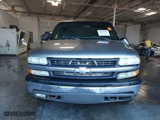 2002 Chevrolet Silverado 1500 LT with VIN 2GCEK19T721281465, listed as a IAAI auction lot 41347156 with 276,371 mi miles. Bid and sale history available at carsss.com. Image 12.