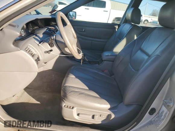2001 Toyota Avalon XL w/Bucket Seats with VIN 4T1BF28B21U148374, listed as a Copart auction lot 44053655 with 193,490 mi miles and Salvage Title. Bid and sale history available at carsss.com. Image 7.