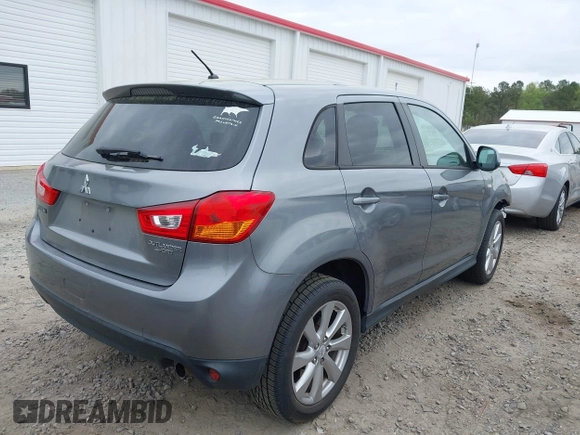 2015 Mitsubishi Outlander Sport ES with VIN 4A4AP3AU5FE062047, listed as a IAAI auction lot 41920635 with 107,880 mi miles. Bid and sale history available at carsss.com. Image 4.