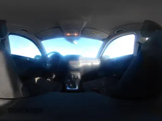 2017 Volkswagen Tiguan S z VIN WVGAV7AX1HK050251, wystawiony jako IAAI lot #41608261 z przebiegiem 172 298 mil mil oraz . Historia ofert i sprzedaży dostępna na DreamBid. Obrazek 18.