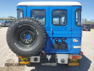 1980 Toyota Land Cruiser z VIN FJ4365951, wystawiony jako Copart lot #50017605 z przebiegiem 276 800 mil mil oraz Szkoda całkowita • Salvage title. Historia ofert i sprzedaży dostępna na DreamBid. Obrazek 6.