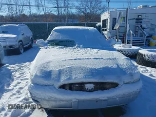 2000 Buick LeSabre Custom with VIN 1G4HP54K6Y4161458, listed as a IAAI auction lot 41380335 with Not Provided miles and . Bid and sale history available at carsss.com. Image 6.