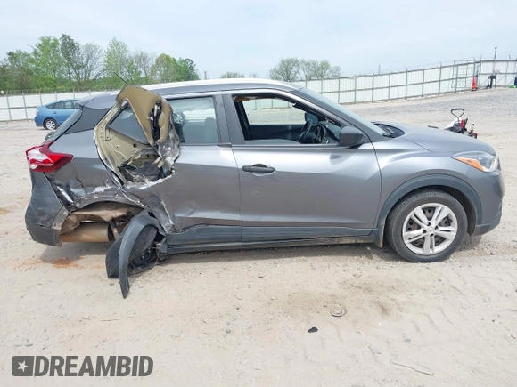 2019 Nissan Kicks SV with VIN 3N1CP5CU1KL534573, listed as a IAAI auction lot 39215072 with 55,489 mi miles. Bid and sale history available at carsss.com. Image 13.