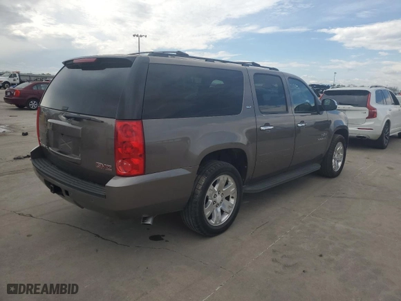 2011 GMC Yukon XL SLT with VIN 1GKS1KE0XBR362933, listed as a Copart auction lot 51011155 with 253,225 mi miles and Clean Title. Bid and sale history available at carsss.com. Image 3.