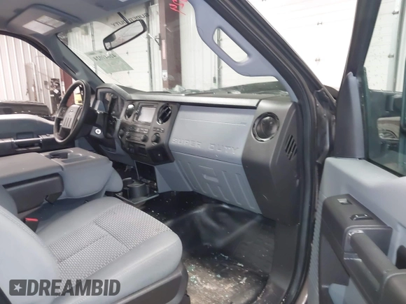 2016 Ford F-250 XLT with VIN 1FTBF2B60GEA32562, listed as a IAAI auction lot 42049024 with 43,020 mi miles and . Bid and sale history available at DreamBid. Image 5.