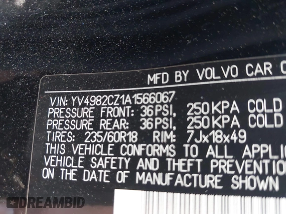 2010 Volvo XC90 I6 with VIN YV4982CZ1A1566067, listed as a IAAI auction lot 42005034 with 144,437 mi miles and . Bid and sale history available at carsss.com. Image 9.