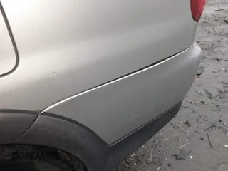 2001 Toyota ECHO z VIN JTDBT123110190714, wystawiony jako IAAI lot #41739003 z przebiegiem 105 637 mil mil oraz . Historia ofert i sprzedaży dostępna na DreamBid. Obrazek 6.