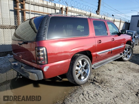 2002 GMC Yukon XL SLT with VIN 1GKEC16T92J256353, listed as a Copart auction lot 45550555 with 210,554 mi miles and Salvage Title. Bid and sale history available at carsss.com. Image 3.