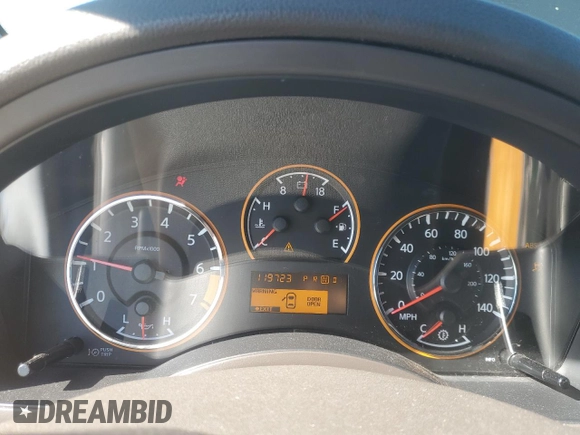 2014 Nissan Armada Platinum z VIN 5N1BA0NF8EN610303, wystawiony jako Copart lot #80653974 z przebiegiem 119 723 mil mil oraz Szkoda całkowita • Salvage title. Historia ofert i sprzedaży dostępna na DreamBid. Obrazek 9.