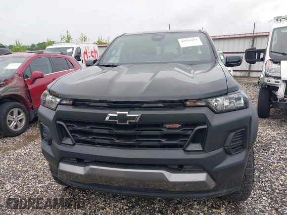 2024 Chevrolet Colorado 4WD Trail Boss with VIN 1GCPTEEK9R1310474, listed as a IAAI auction lot 42114233 with 4,970 mi miles and . Bid and sale history available at DreamBid. Image 12.
