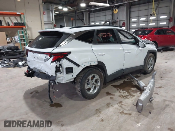 2024 Hyundai Tucson SEL with VIN KM8JB3DE5RU290727, listed as a IAAI auction lot 41722092 with 14,822 mi miles. Bid and sale history available at carsss.com. Image 4.
