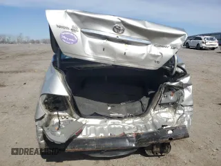 2005 Toyota Camry LE with VIN 4T1BF30K15U093326, listed as a Copart auction lot 48425395 with 90,728 mi miles and Salvage Title. Bid and sale history available at DreamBid. Image 6.