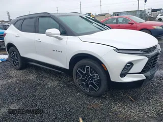 2024 Chevrolet Blazer RS z VIN 3GNKBKRS4RS139337, wystawiony jako IAAI lot #41856933 z przebiegiem Nie podano mil oraz . Historia ofert i sprzedaży dostępna na DreamBid. Obrazek 1.