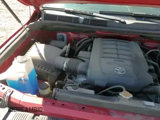 2017 Toyota Tundra SR z VIN 5TFUY5F19HX615642, wystawiony jako Copart lot #69699755 z przebiegiem 58 333 mil mil oraz Szkoda całkowita • Salvage title. Historia ofert i sprzedaży dostępna na DreamBid. Obrazek 13.