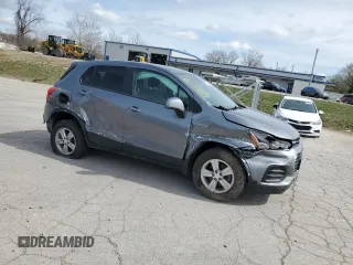 2020 Chevrolet Trax LS z VIN 3GNCJNSB9LL164044, wystawiony jako Copart lot #51058005 z przebiegiem 60 879 mil mil oraz Szkoda całkowita • Salvage title. Historia ofert i sprzedaży dostępna na DreamBid. Obrazek 4.