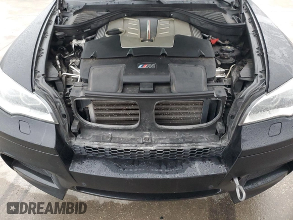 2013 BMW X5 M with VIN 5YMGY0C58D0C11736, listed as a Copart auction lot 85212564 with 93,146 mi miles and Clean Title. Bid and sale history available at carsss.com. Image 12.