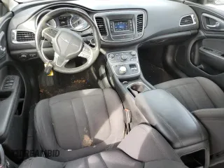 2015 Chrysler 200 Limited with VIN 1C3CCCAB7FN628935, listed as a Copart auction lot 44926184 with 73,546 mi miles and Salvage Title. Bid and sale history available at DreamBid. Image 8.