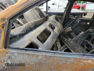 2016 Ram 3500 Tradesman z VIN 3C63RRGL0GG165048, wystawiony jako Copart lot #50137055 z przebiegiem Nie podano mil oraz Nie do naprawy. Historia ofert i sprzedaży dostępna na DreamBid. Obrazek 7.