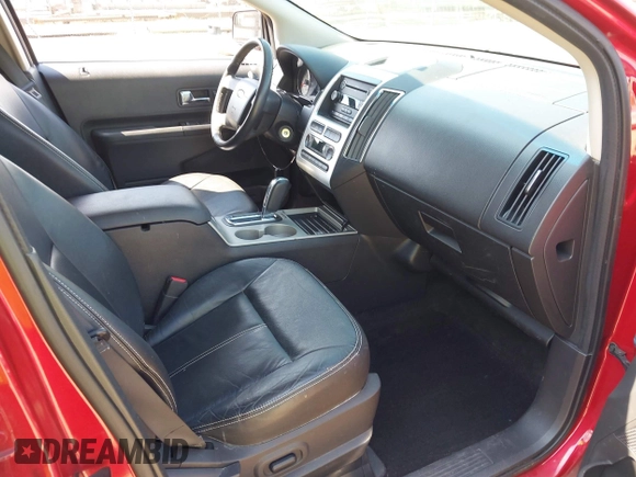 2010 Ford Edge SEL with VIN 2FMDK3JC8ABA73182, listed as a IAAI auction lot 41887666 with 150,818 mi miles. Bid and sale history available at carsss.com. Image 5.