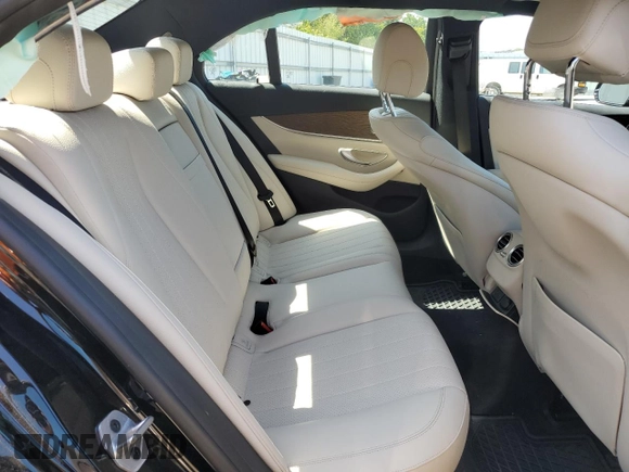 2023 Mercedes-Benz E 350 with VIN W1KZF8EB5PB132464, listed as a Copart auction lot 64983954 with 2,775 mi miles and Salvage Title. Bid and sale history available at DreamBid. Image 10.