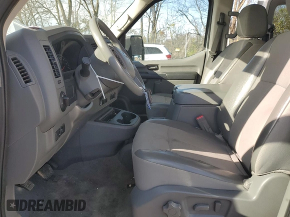 2020 Nissan NV SV with VIN 5BZBF0AA6LN850639, listed as a Copart auction lot 79900734 with 77,608 mi miles and Salvage title. Bid and sale history available at DreamBid. Image 7.