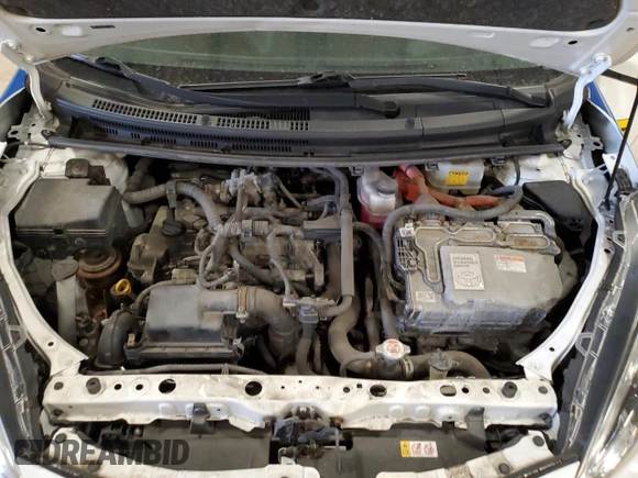 2018 Toyota Prius One with VIN JTDKDTB33J1613084, listed as a Copart auction lot 53308655 with 70,509 mi miles and Clean Title. Bid and sale history available at DreamBid. Image 11.