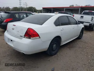 2012 Chevrolet Impala Police Police with VIN 2G1WD5E38C1326757, listed as a IAAI auction lot 41183265 with 55,209 mi miles. Bid and sale history available at carsss.com. Image 4.