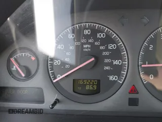 2001 Volvo V70 с VIN YV1SW58D911021608, выставлен на аукционе IAAI как лот 42427856 с пробегом 169 220 миль миль и . История ставок и продаж доступна на DreamBid. Изображение 7.