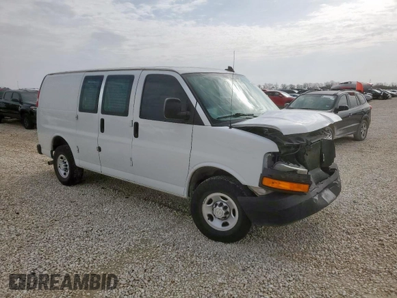 2020 Chevrolet Express Cargo with VIN 1GCWGAFP7L1127228, listed as a Copart auction lot 58584465 with 83,826 mi miles and Salvage title. Bid and sale history available at DreamBid. Image 4.