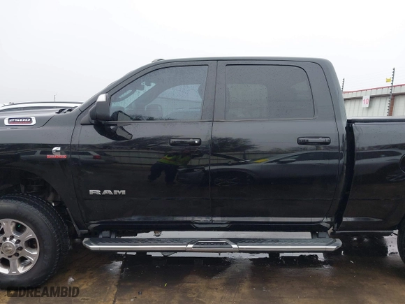 2020 Ram 2500 Big Horn with VIN 3C6UR5DL4LG115300, listed as a IAAI auction lot 41443116 with 159,495 mi miles. Bid and sale history available at carsss.com. Image 15.